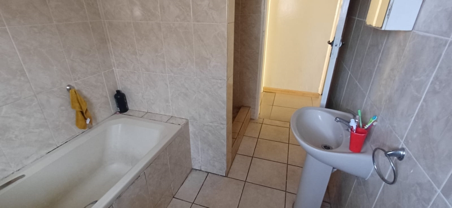 3 Bedroom Property for Sale in Parkridge Eastern Cape